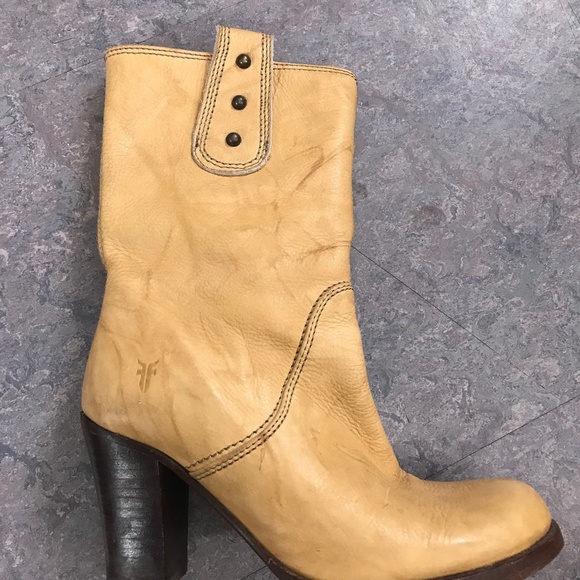 Frye Julia Campus Ankle Boot - Picture 2 of 4